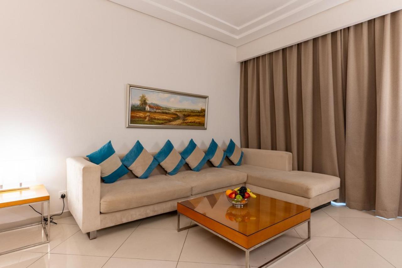 Grand Bellevue Hotel Apartment Dubai Exterior foto