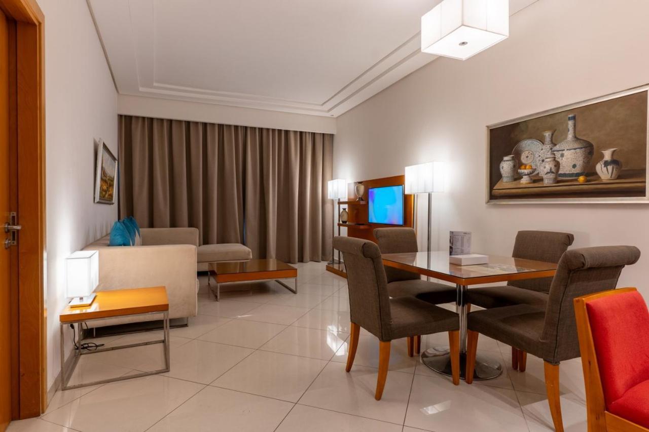 Grand Bellevue Hotel Apartment Dubai Exterior foto